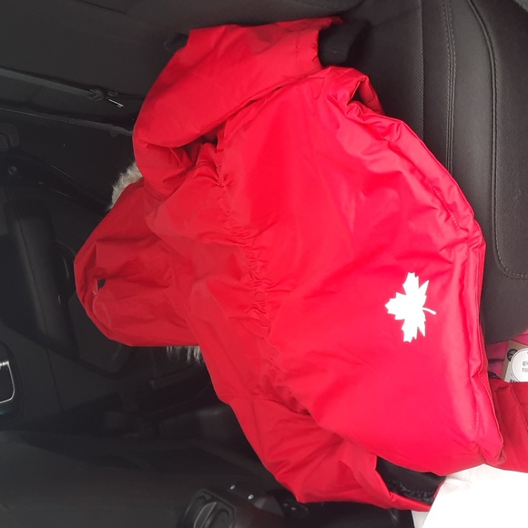 Canadiana KID'S WINTER COAT FAUX FUR HOOD Parka Canada 🇨🇦 RED XL FREE GLOVES - Picture 5 of 10